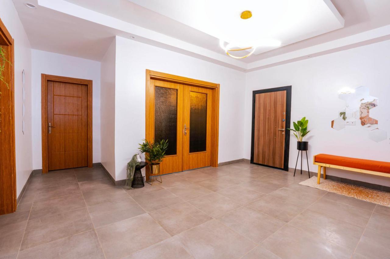 Lighthouse Signature Dakar