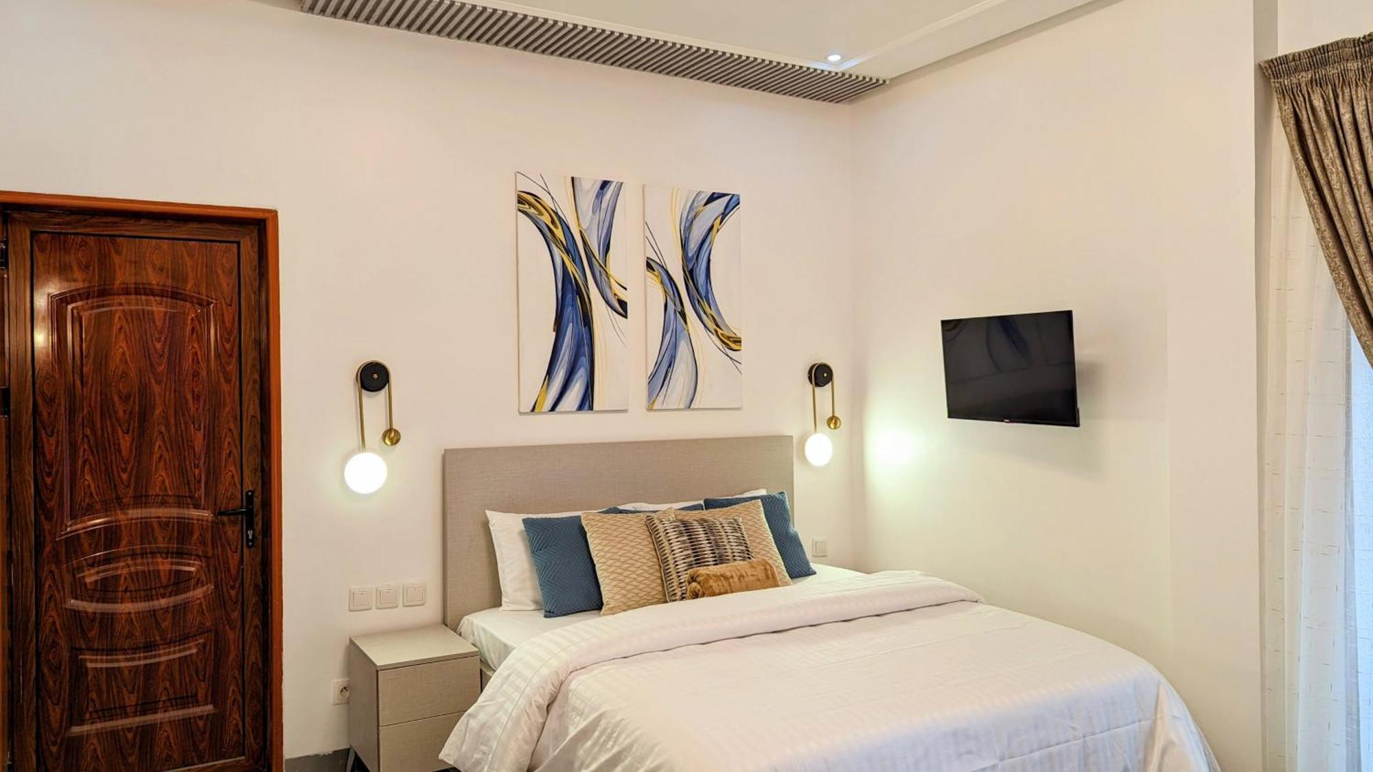 Lighthouse Signature Aparthotel *