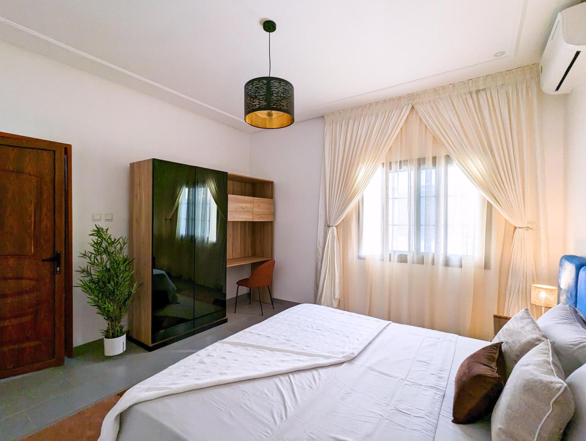 Lighthouse Signature Aparthotel